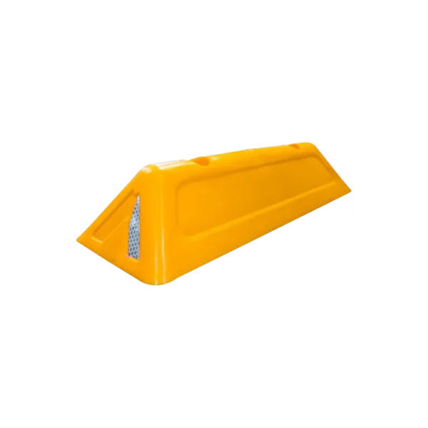 Bordillo Amarillo de alto impacto de 40x15x8cm
